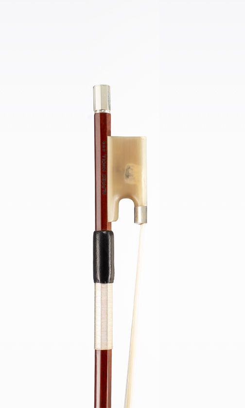 A silver-mounted violin bow by Alfred Knoll — frog detail