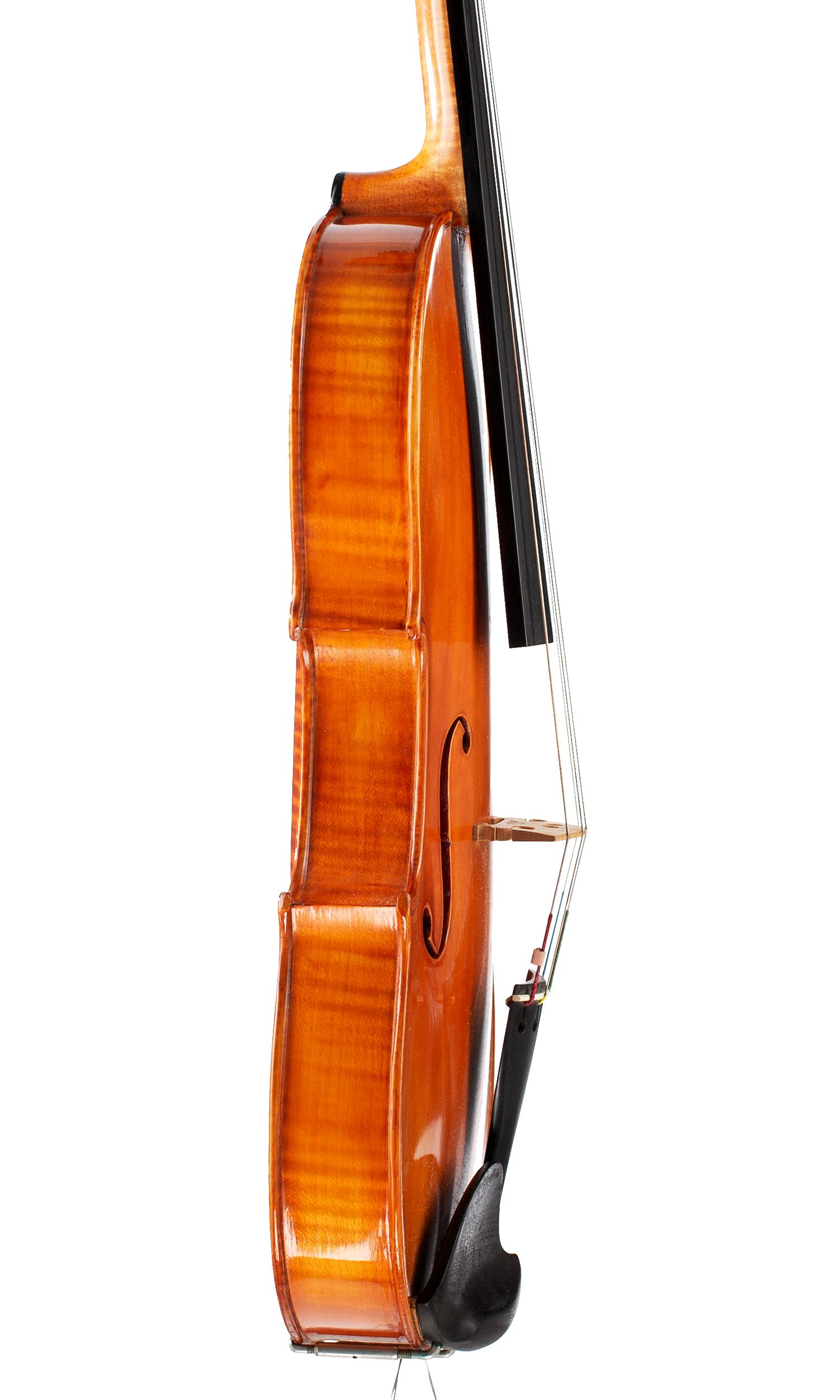Viola, Workshop of C. A. Gotz, Germany, 1980 — angled view, 80°