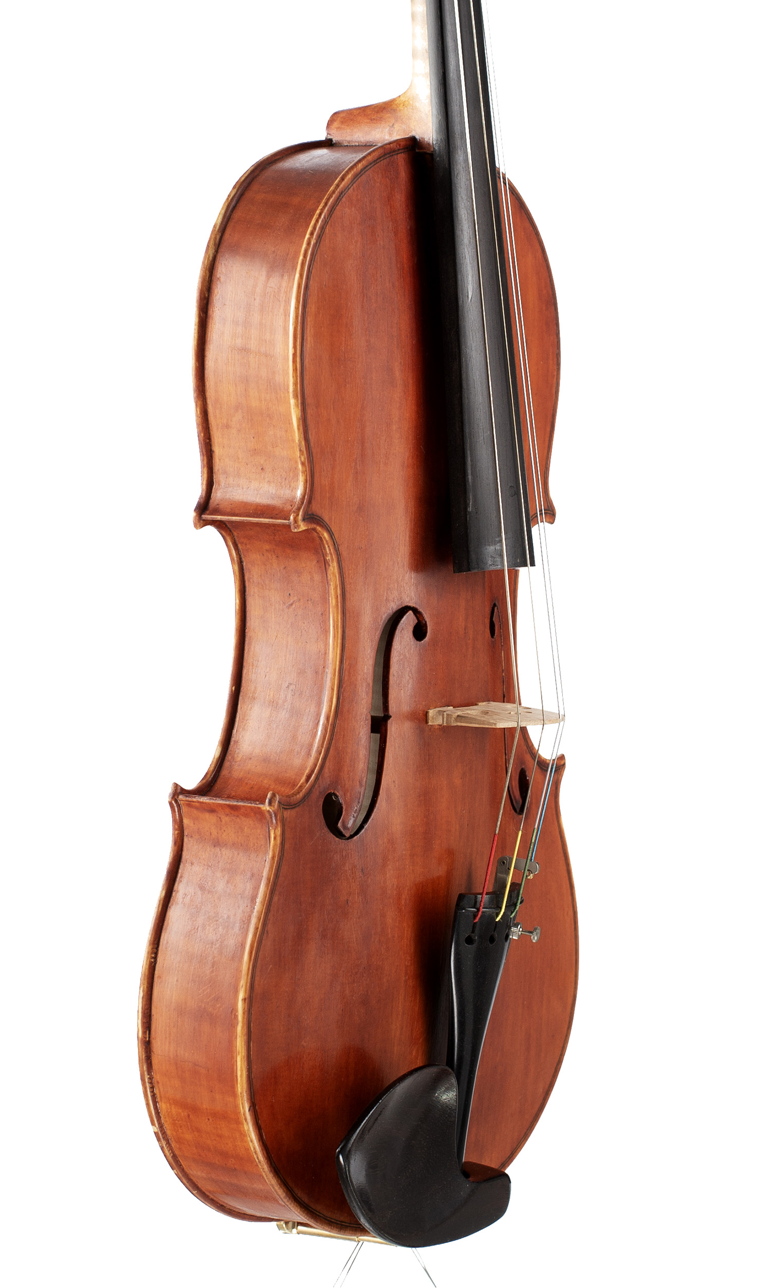 A viola by Rudolf Masurat, Lübeck, 2020 — angled view, 60°