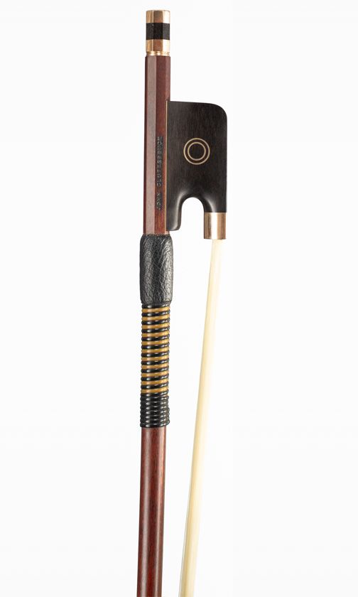 A gold-mounted cello bow by John Clutterbuck, Bicester, circa 1970 — frog detail