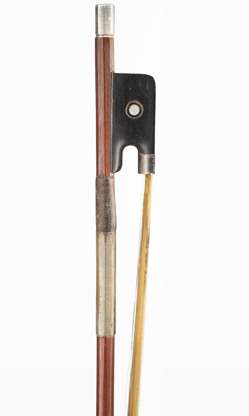 A silver-mounted violin bow by Émile-Auguste Ouchard Fils, early 20th Century — frog detail