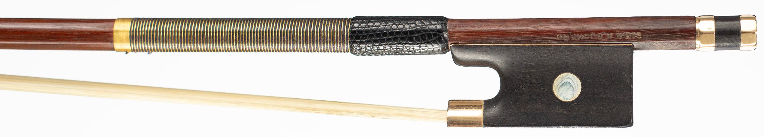 A gold-mounted violin bow by Émile-Auguste Ouchard Fils, Paris, early 20th Century — frog