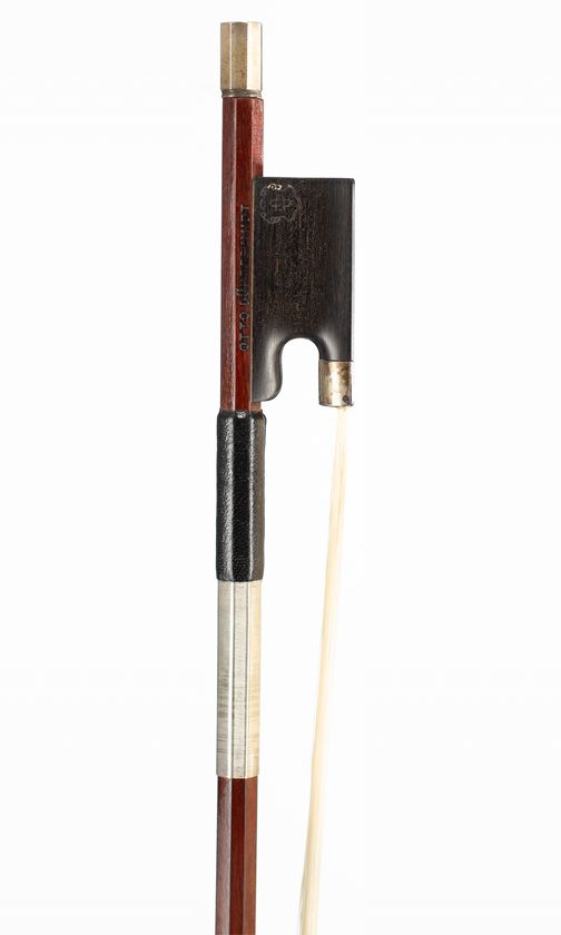 A nickel-mounted violin bow by Otto Durrschmidt — frog detail