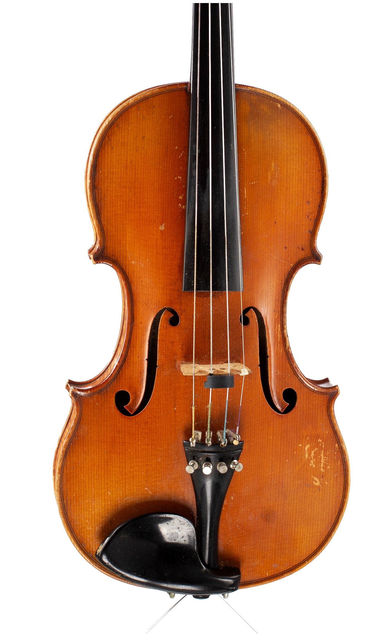 Violin by Maurice Bourguignon, Brussels, 1925 — angled view, 10°