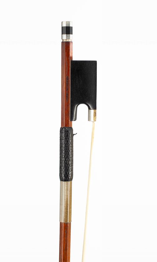 A silver-mounted violin bow by Horst Schicker — frog detail