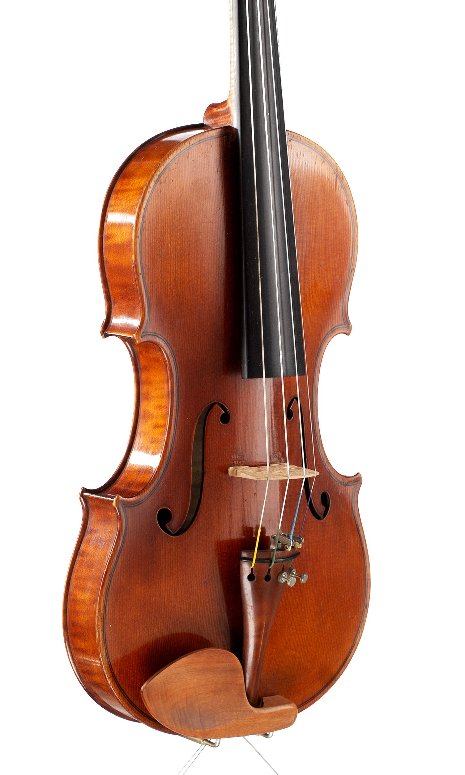 Violin by T. E. Hesketh, Manchester, 1931 — angled view, 40°