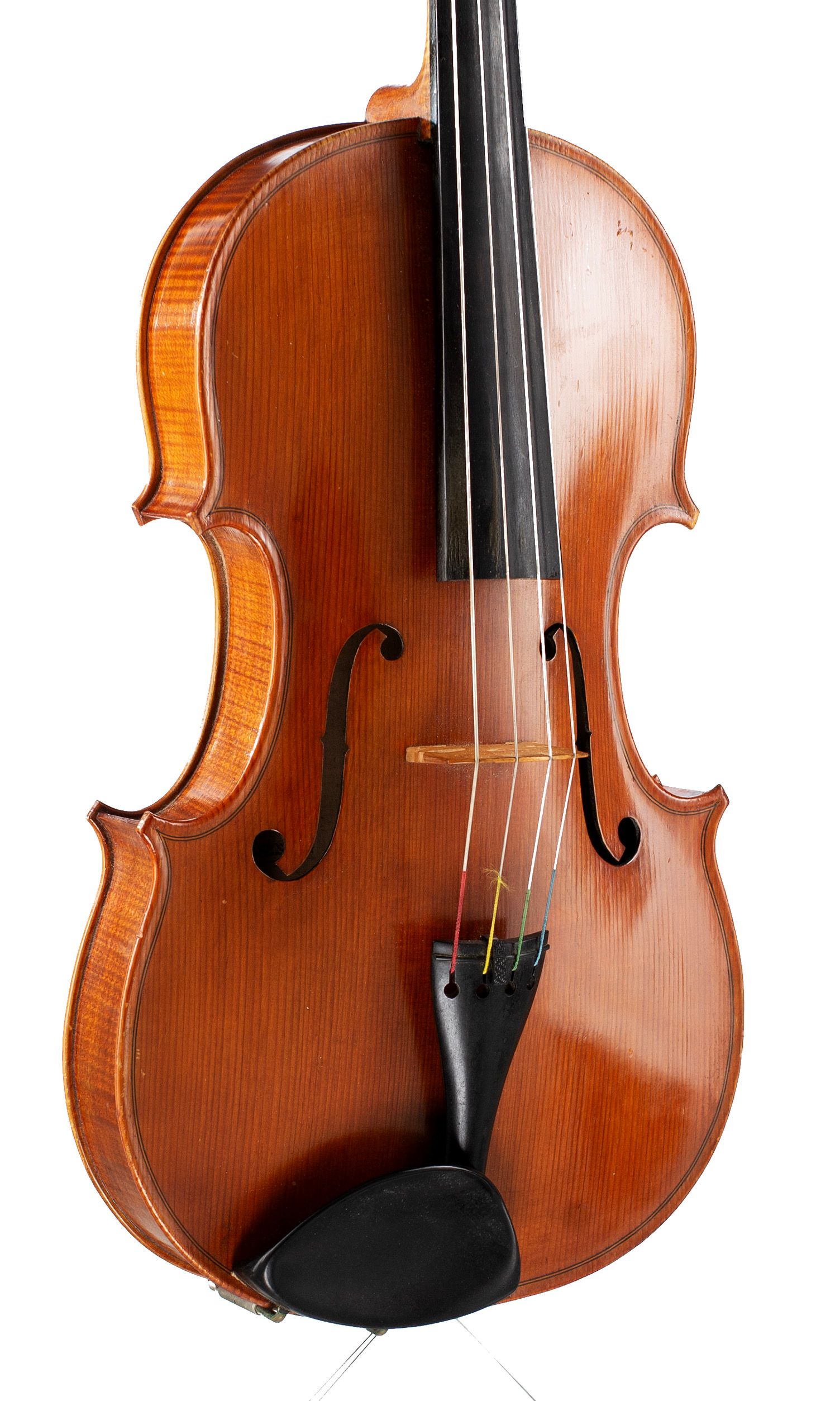 Viola by Colin G. Nicholls, London, 1979 — angled view, 30°