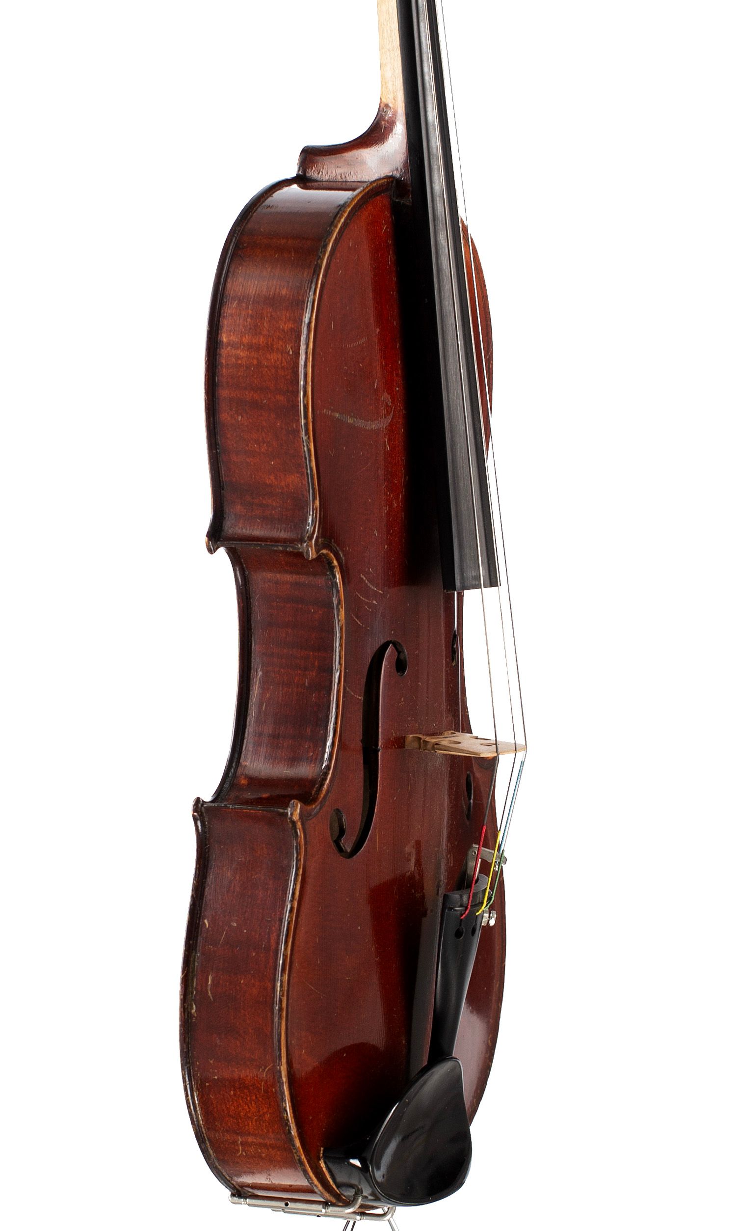 Viola, Workshop of Jérôme Thibouville-Lamy, Mirecourt, circa 1900 — angled view, 70°