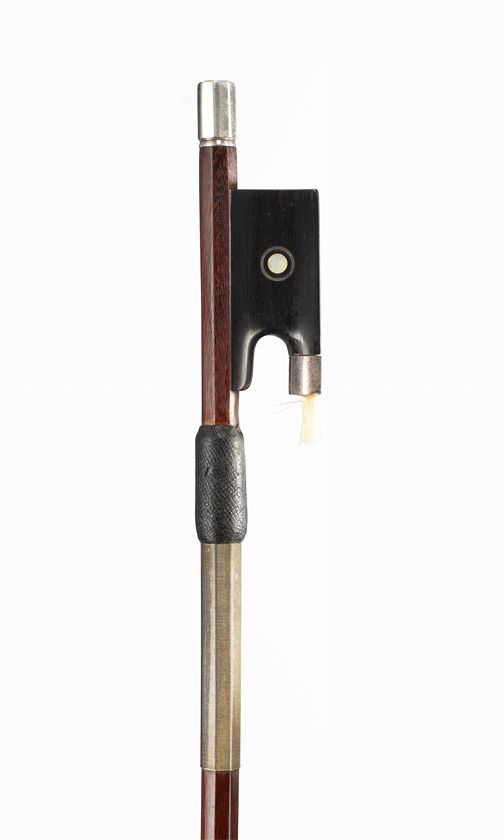A silver-mounted violin bow by Eugène Sartory, Paris, circa 1920 — frog detail