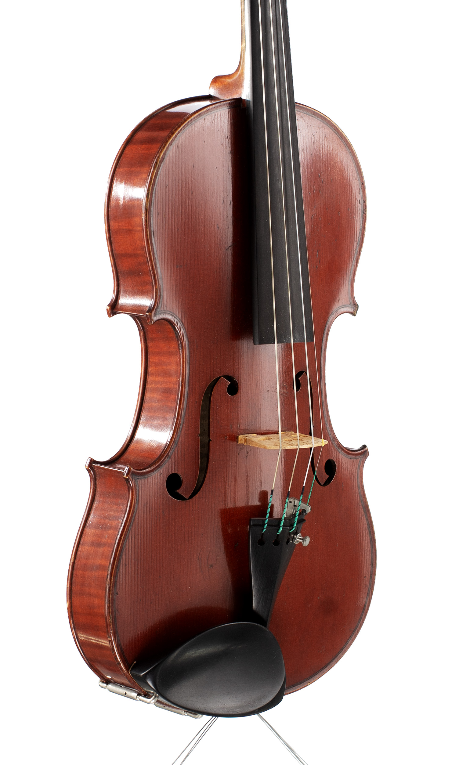 A violin by Gand & Bernardel Fréres, Paris, 1881 — angled view, 40°