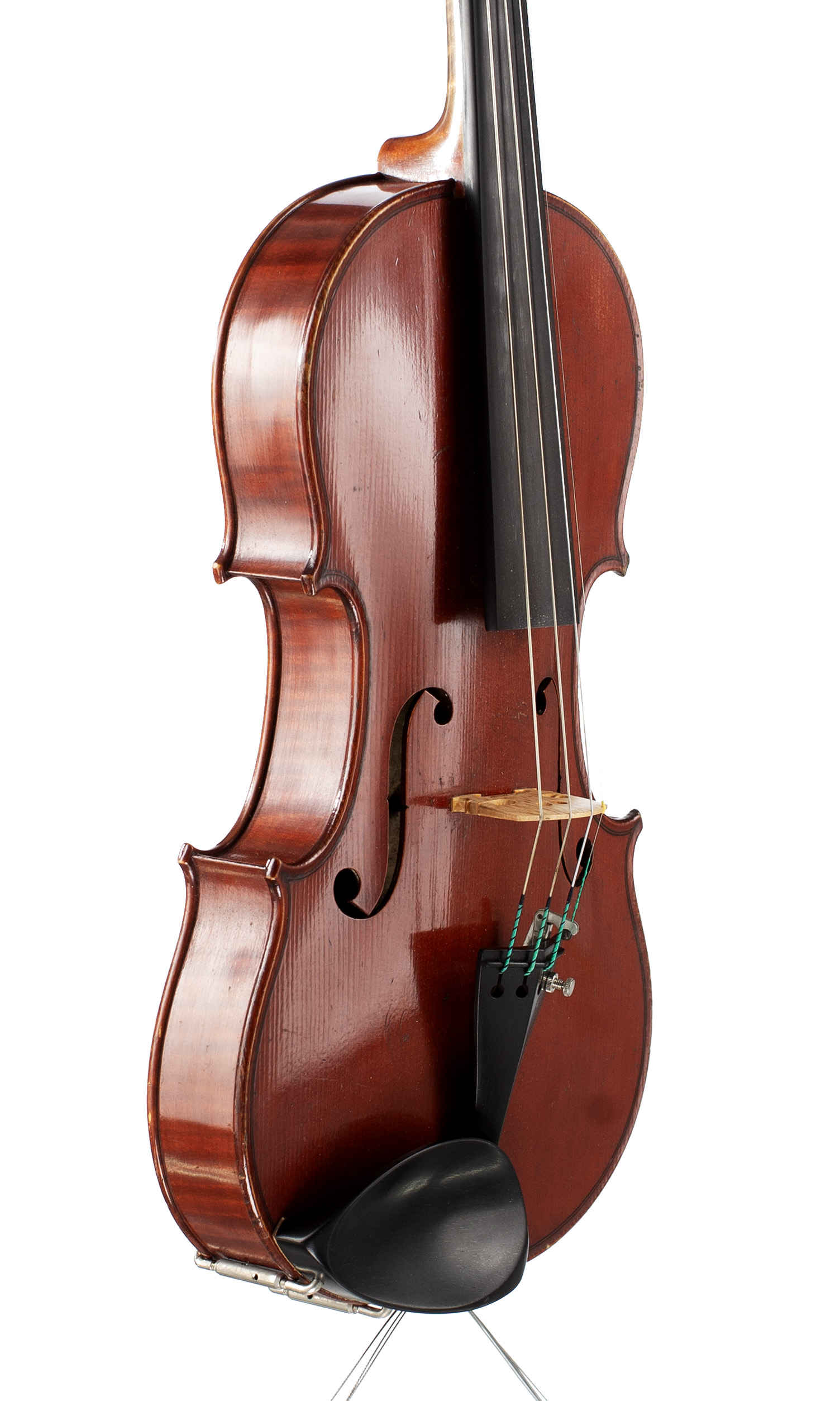 A violin by Gand & Bernardel Fréres, Paris, 1881 — angled view, 50°