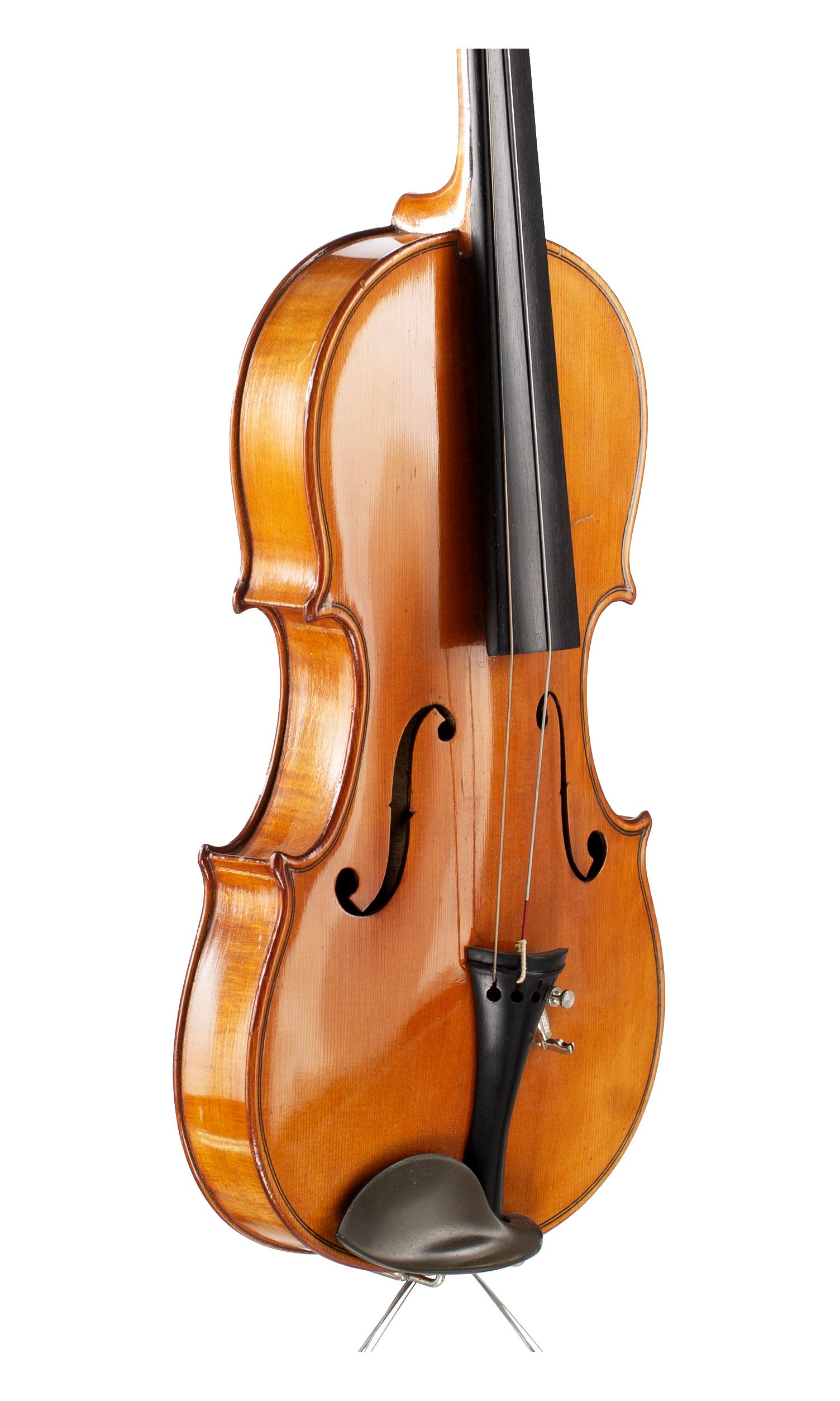 Three-quarter sized violin, Workshop of Jérôme Thibouville-Lamy, Mirecourt, circa 1890 — angled view, 50°