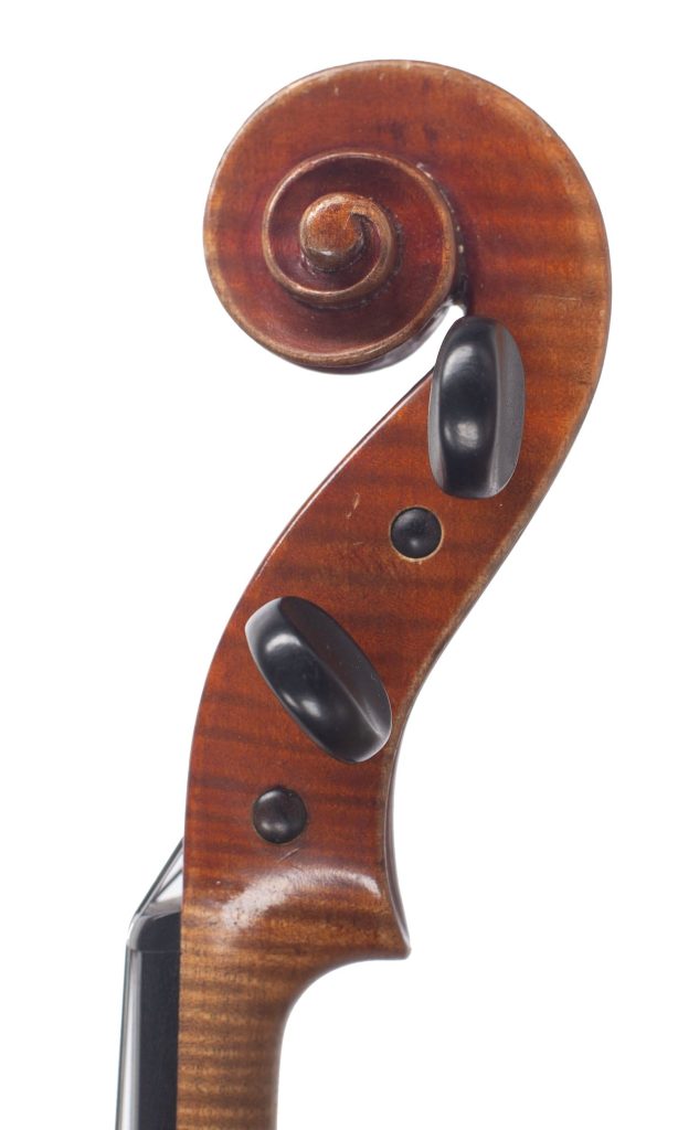 Viola by Otto Bruckner, Markneukirchen, circa 1960 — scroll