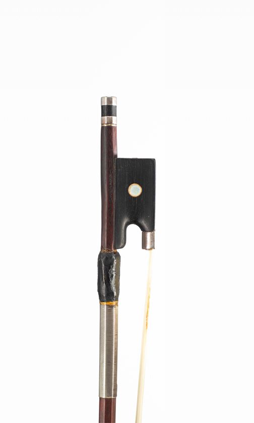 A silver-mounted violin bow by Lothar Hermann, Markneukirchen, circa 1950 — frog detail