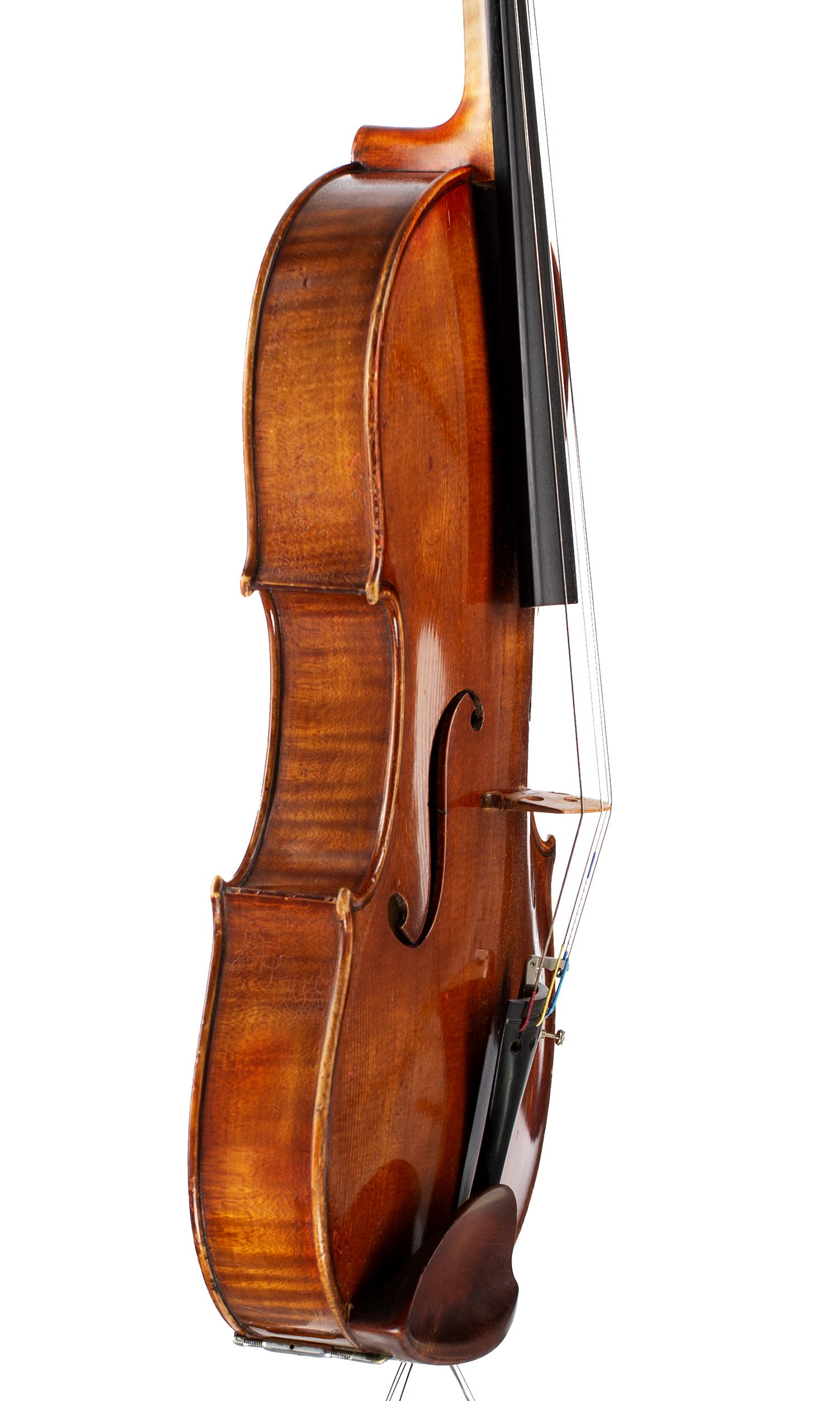 Viola by Clifford A. Hoing, High Wycombe, 1950 — angled view, 70°