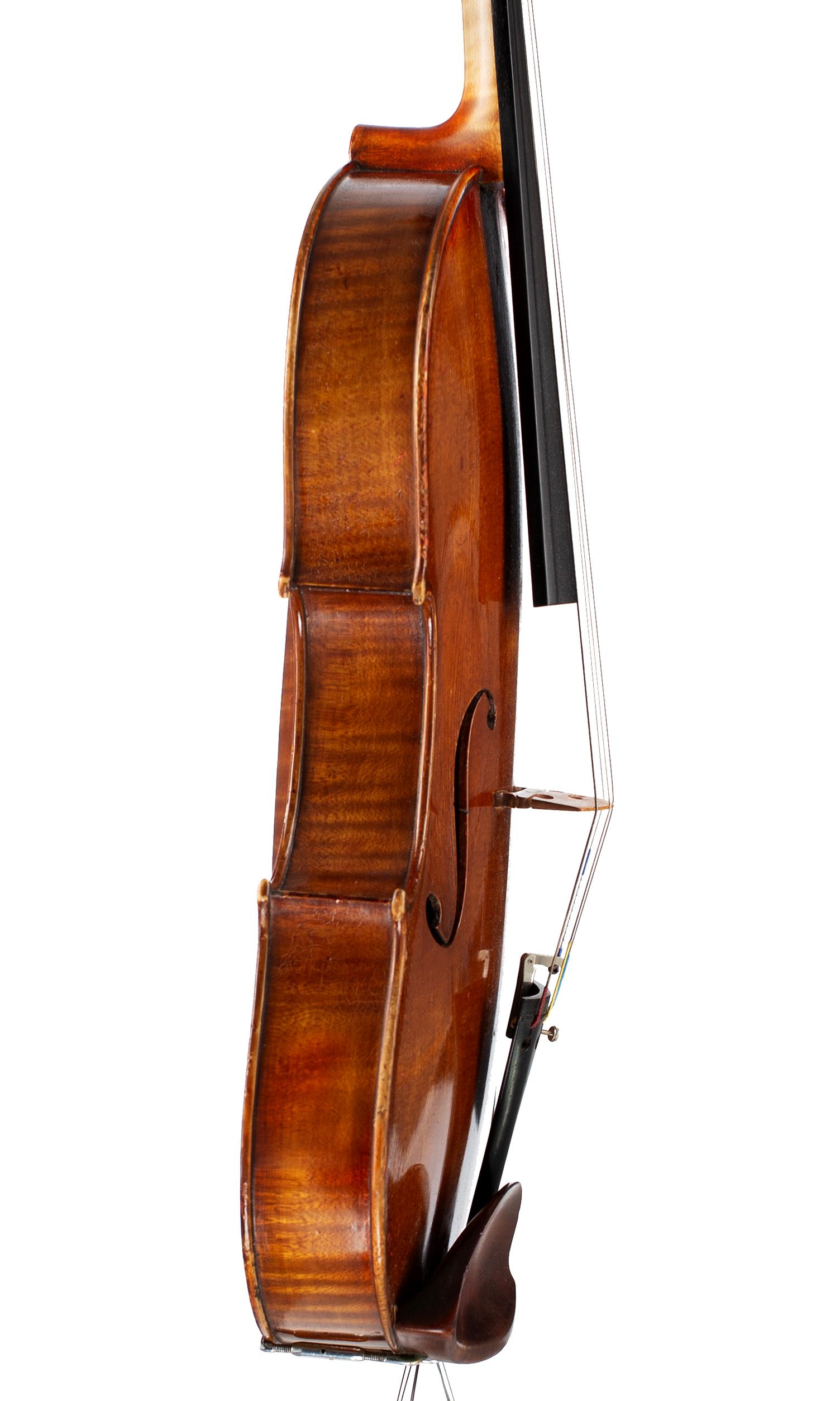 Viola by Clifford A. Hoing, High Wycombe, 1950 — angled view, 80°