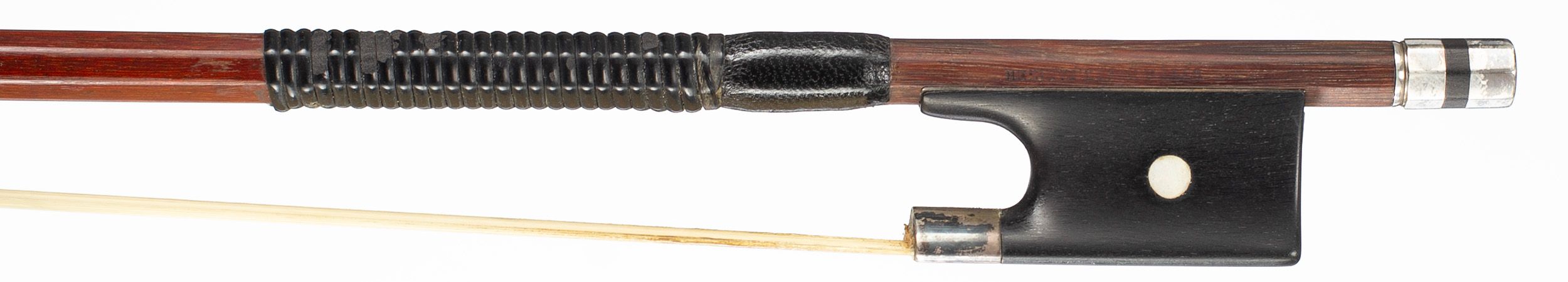 A silver-mounted violin bow by Otto Hoyer, Markneukirchen, circa 1920 — frog