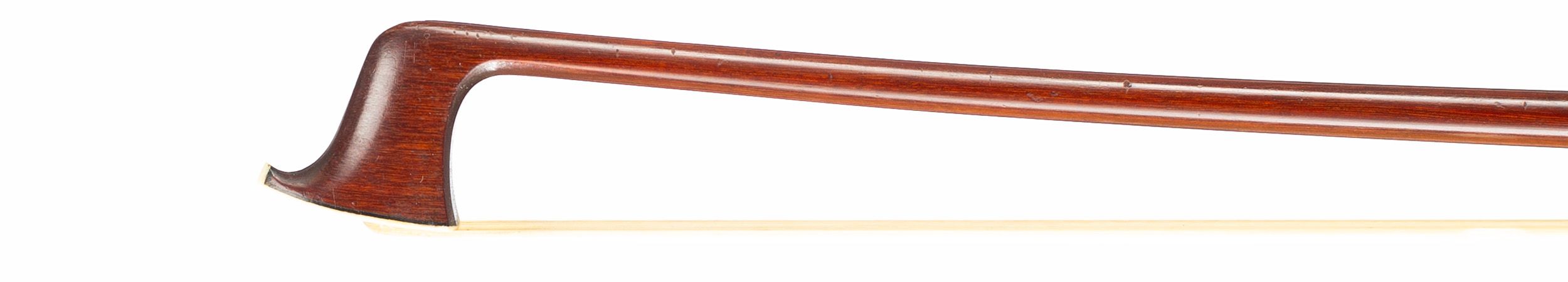 A silver-mounted violin bow by Otto Hoyer, Markneukirchen, circa 1920 — head