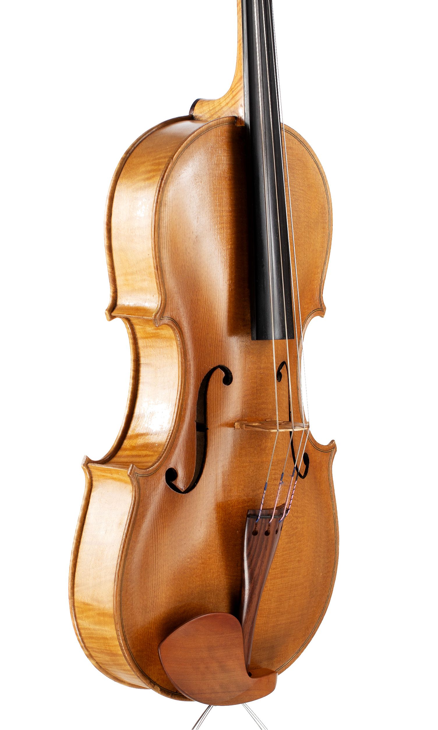 A viola by Ernest S. Nunn, Essex, 1952 — angled view, 50°