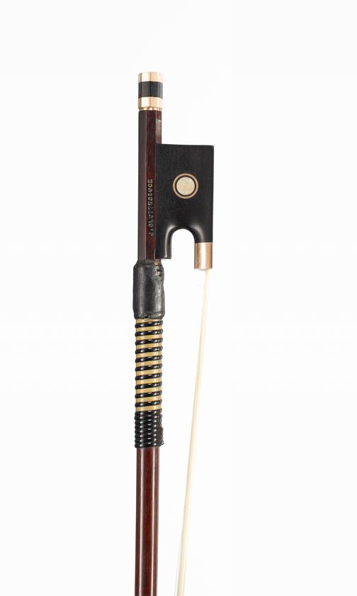 A gold-mounted viola bow by John Clutterbuck, Bicester, circa 1980 — frog detail