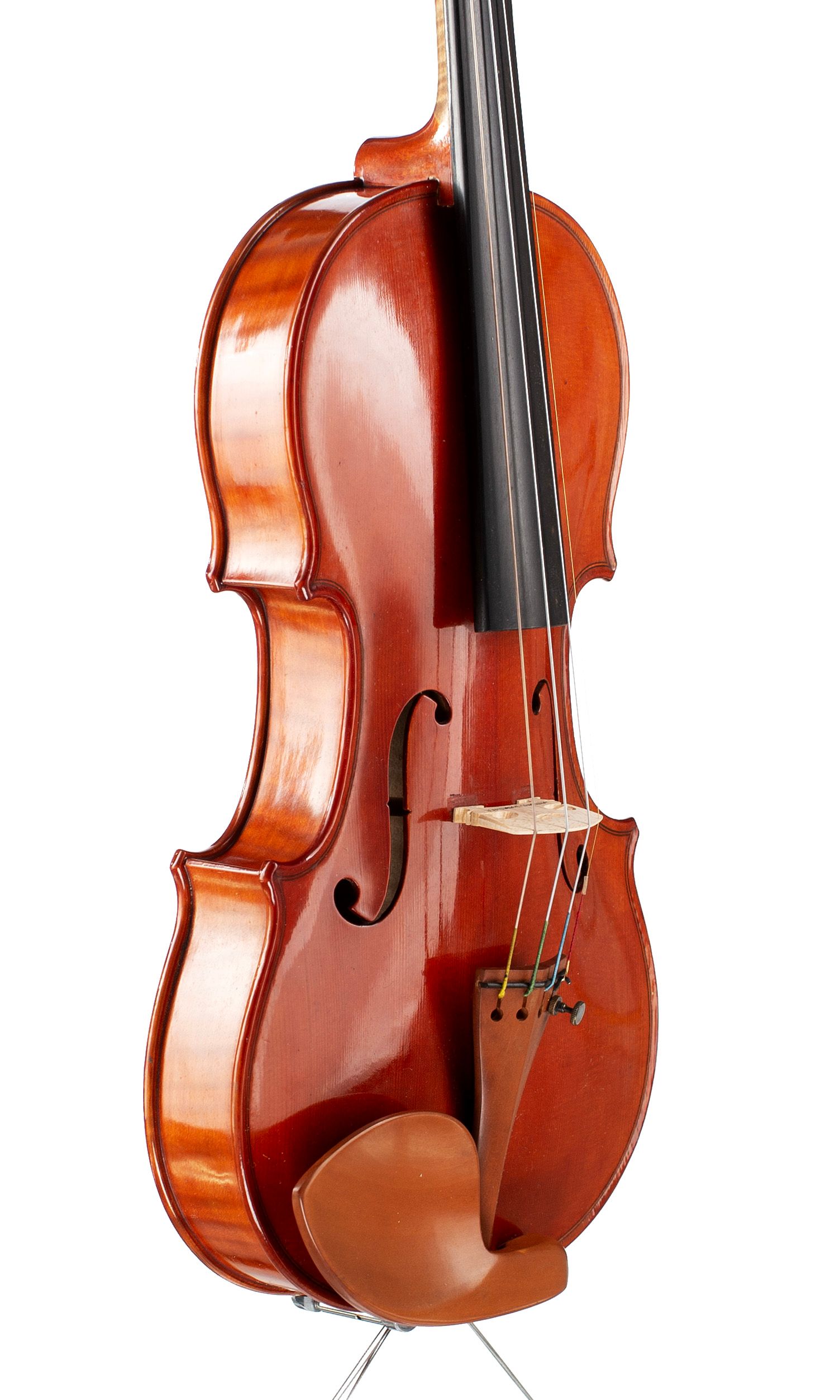 Violin by William J. Huggler, New York, 1991 — angled view, 50°