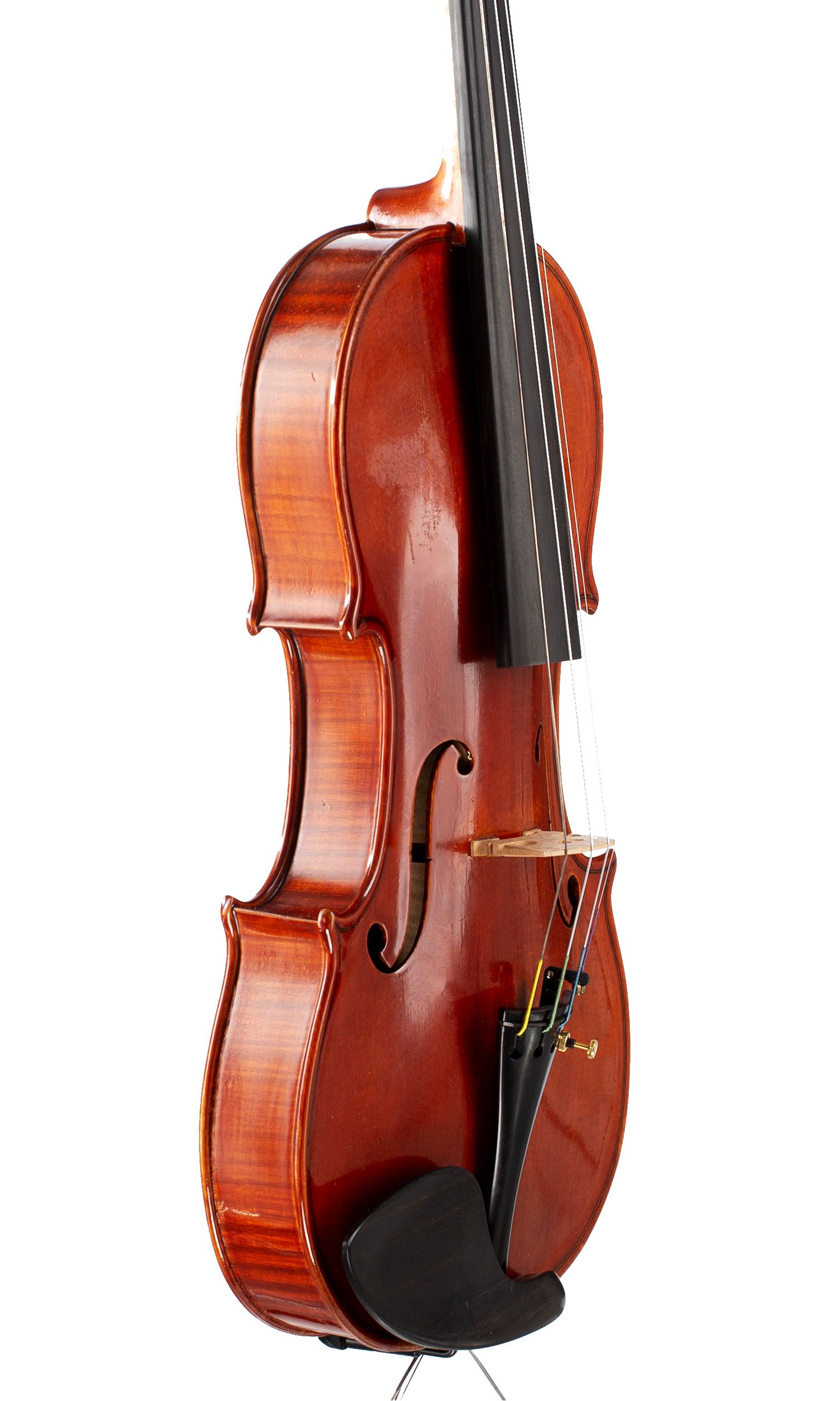 Violin by Michael Taylor, London, 1988 — angled view, 60°
