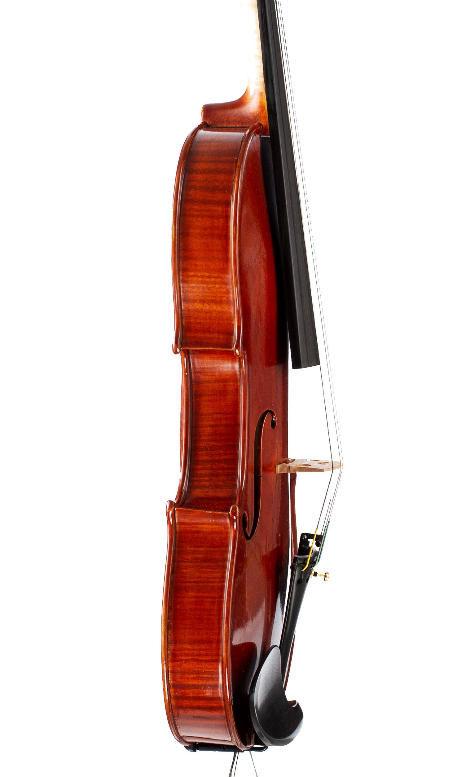 Violin by Michael Taylor, London, 1988 — angled view, 80°