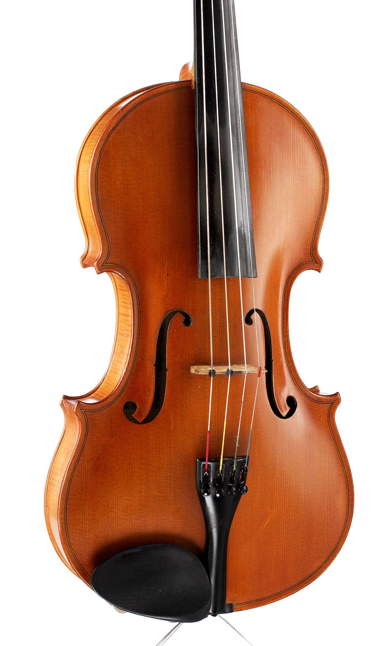 Viola by L. A. Perry, Wolverhampton, 1974 — angled view, 20°