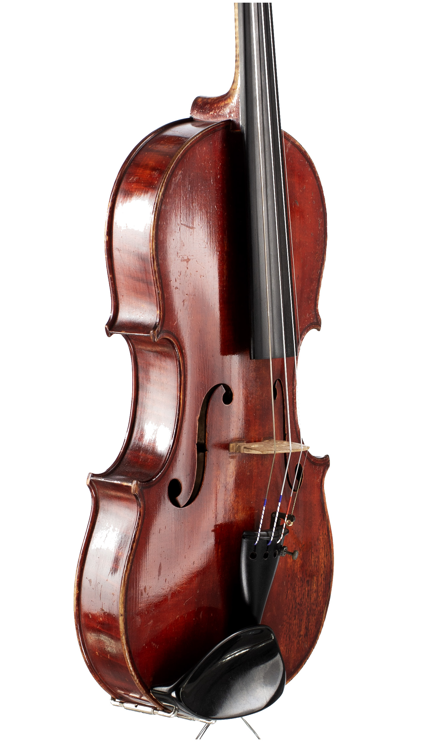 A violin by Jeffrey J. Gilbert, Peterborough, 1901 — angled view, 50°