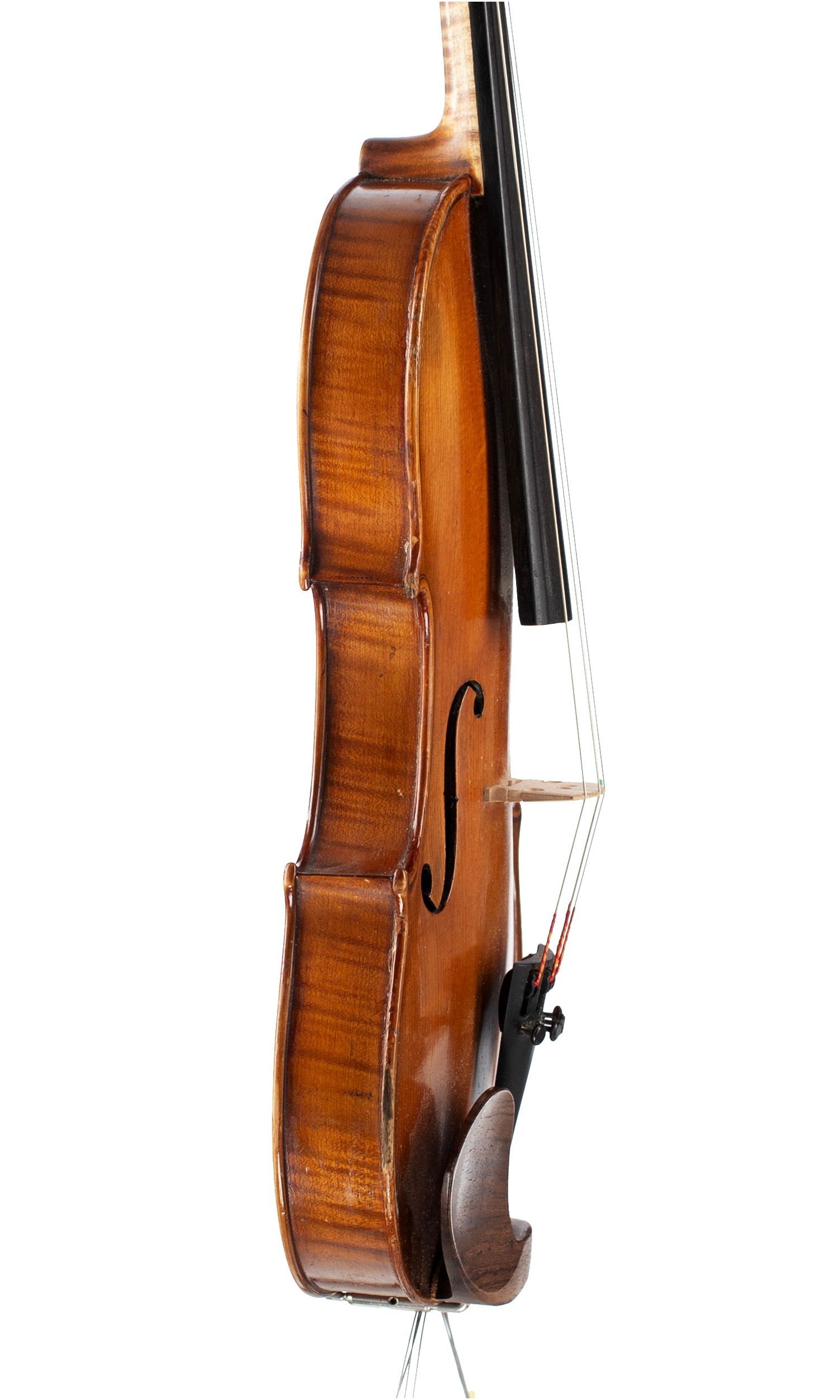 Violin, Workshop of Jean Werro, Berne, 1924 — angled view, 80°