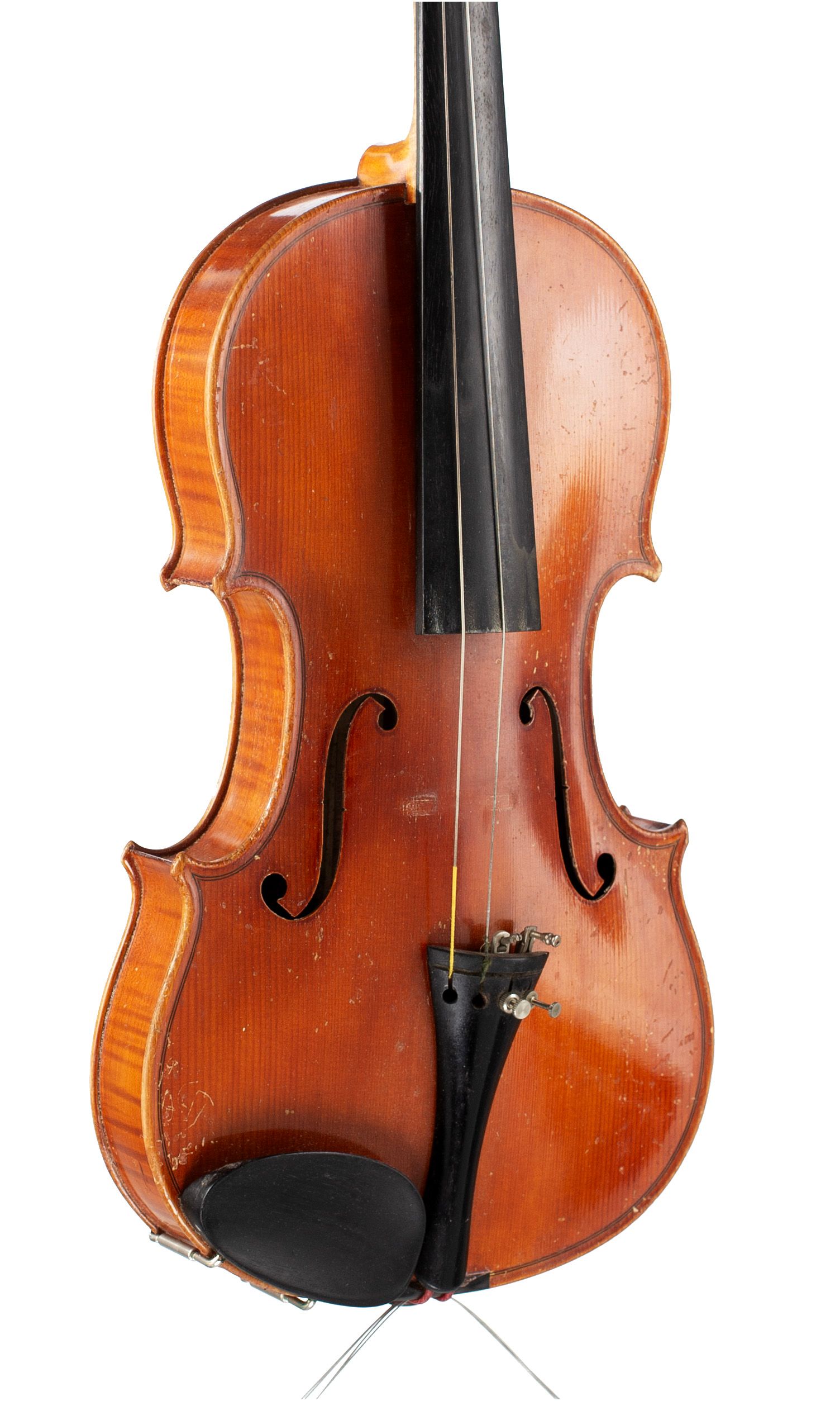 Violin, Workshop of Heinrich Th. Heberlein Jr., Markneukirchen, 1935 — angled view, 30°