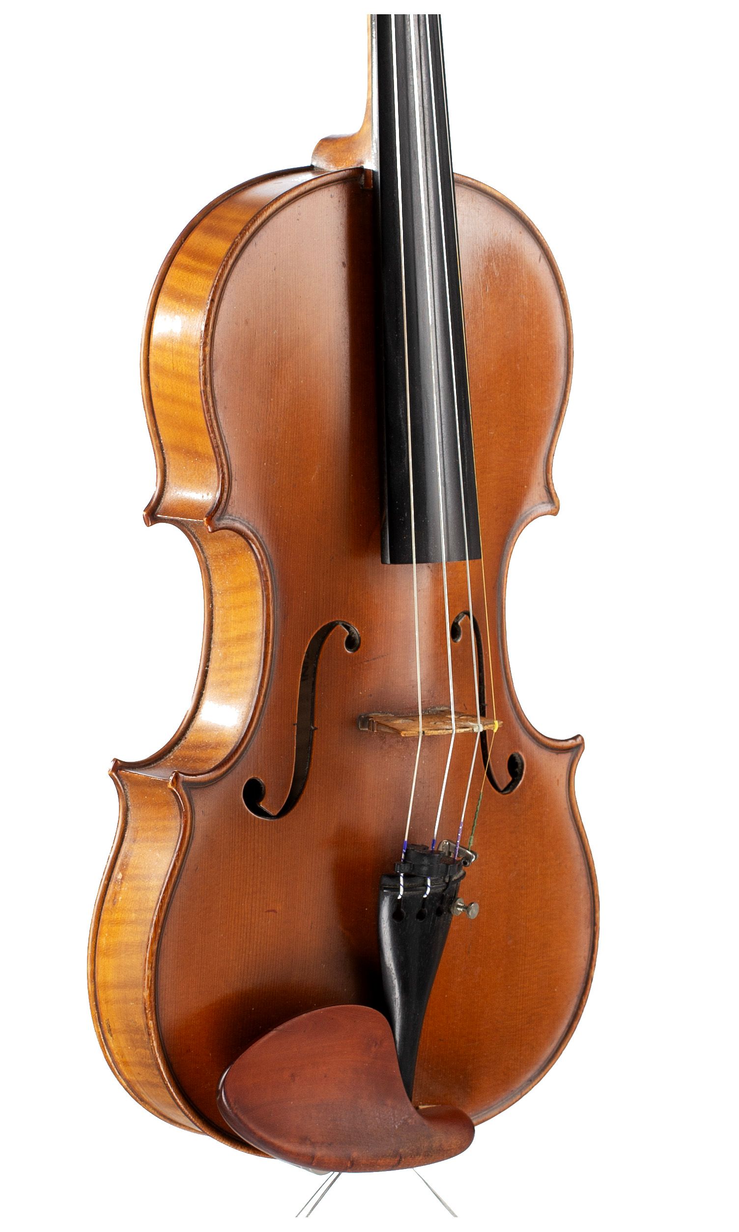 Violin by Giuseppe Pedrazzini, Milan, 1937 — angled view, 40°