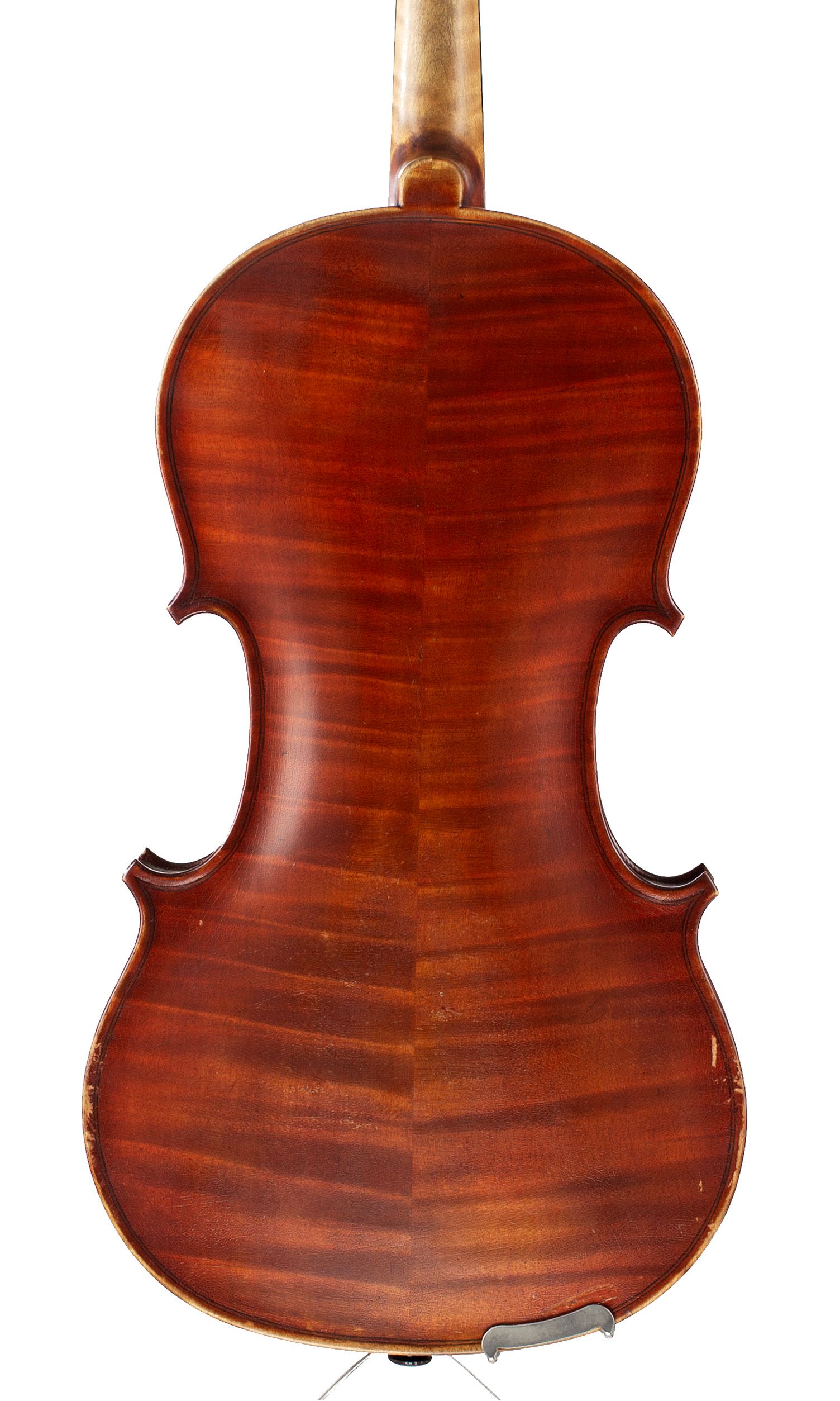 Violin by Walter H. Mayson, Manchester, 1901 — back