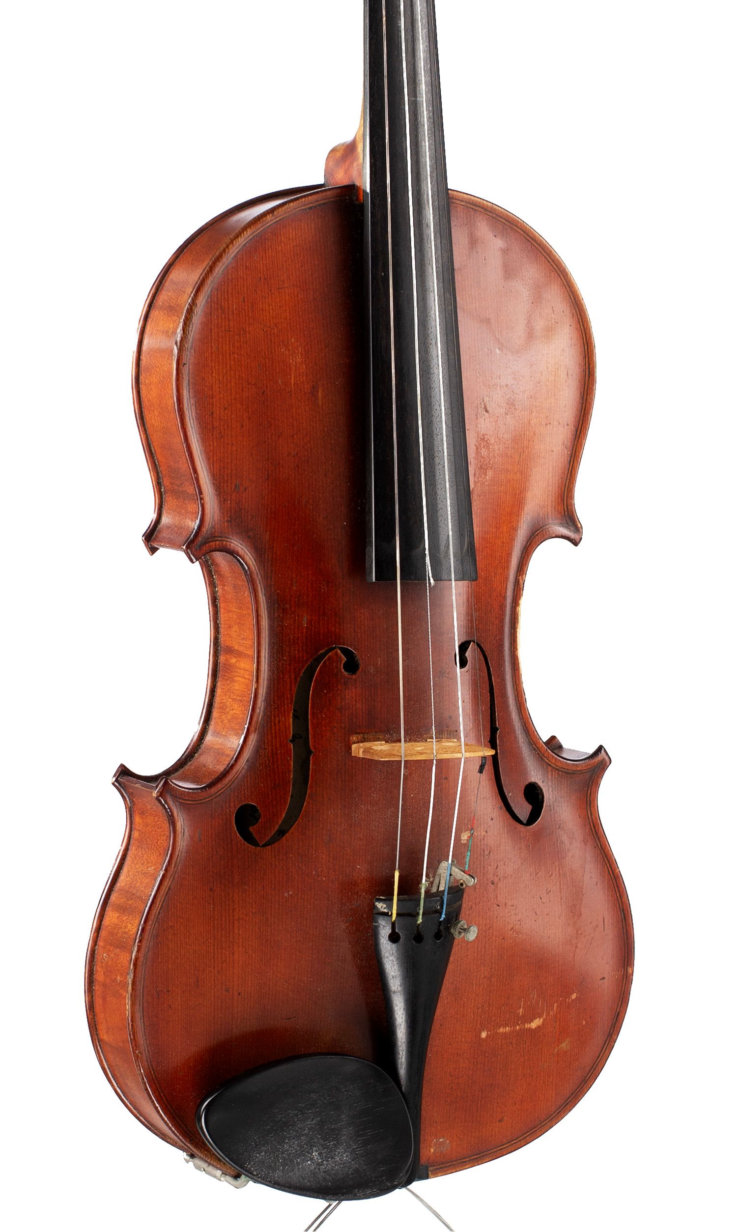 Violin by Walter H. Mayson, Manchester, 1901 — angled view, 30°