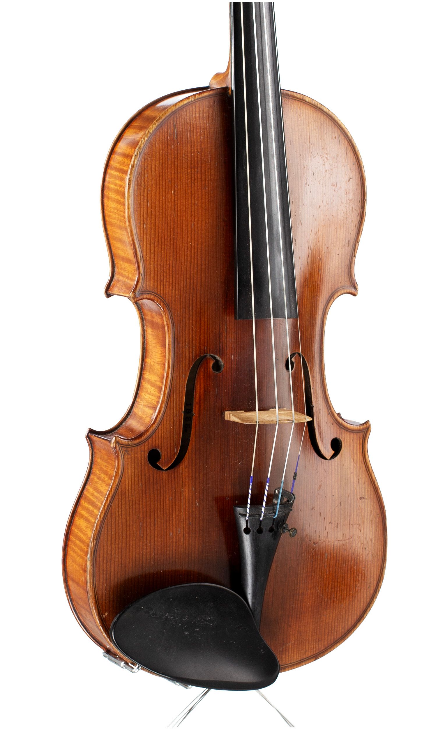 Violin, Workshop of Louis Noebe, Homburg — angled view, 30°