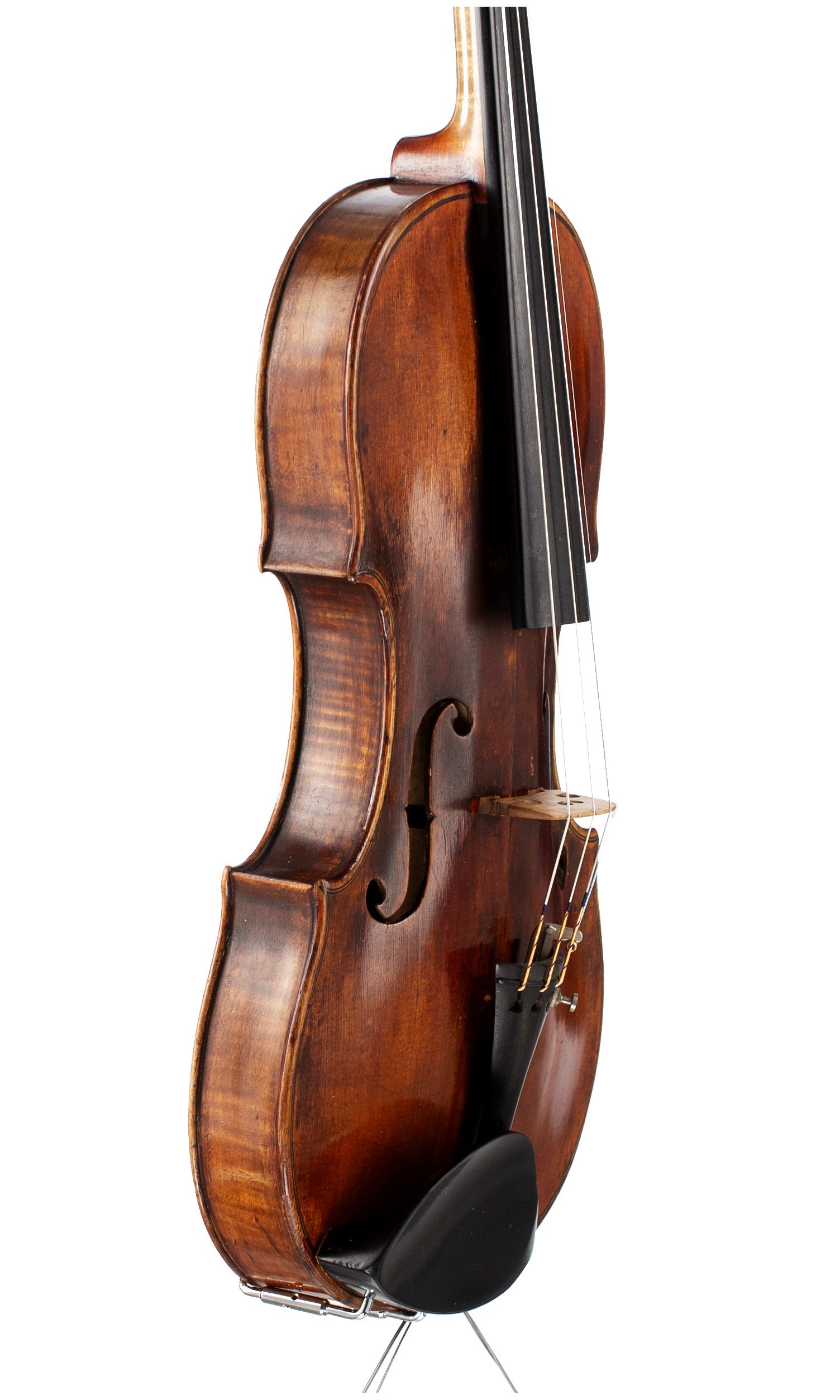 Violin, Circle of Klotz, Mittenwald, 18th Century — angled view, 60°