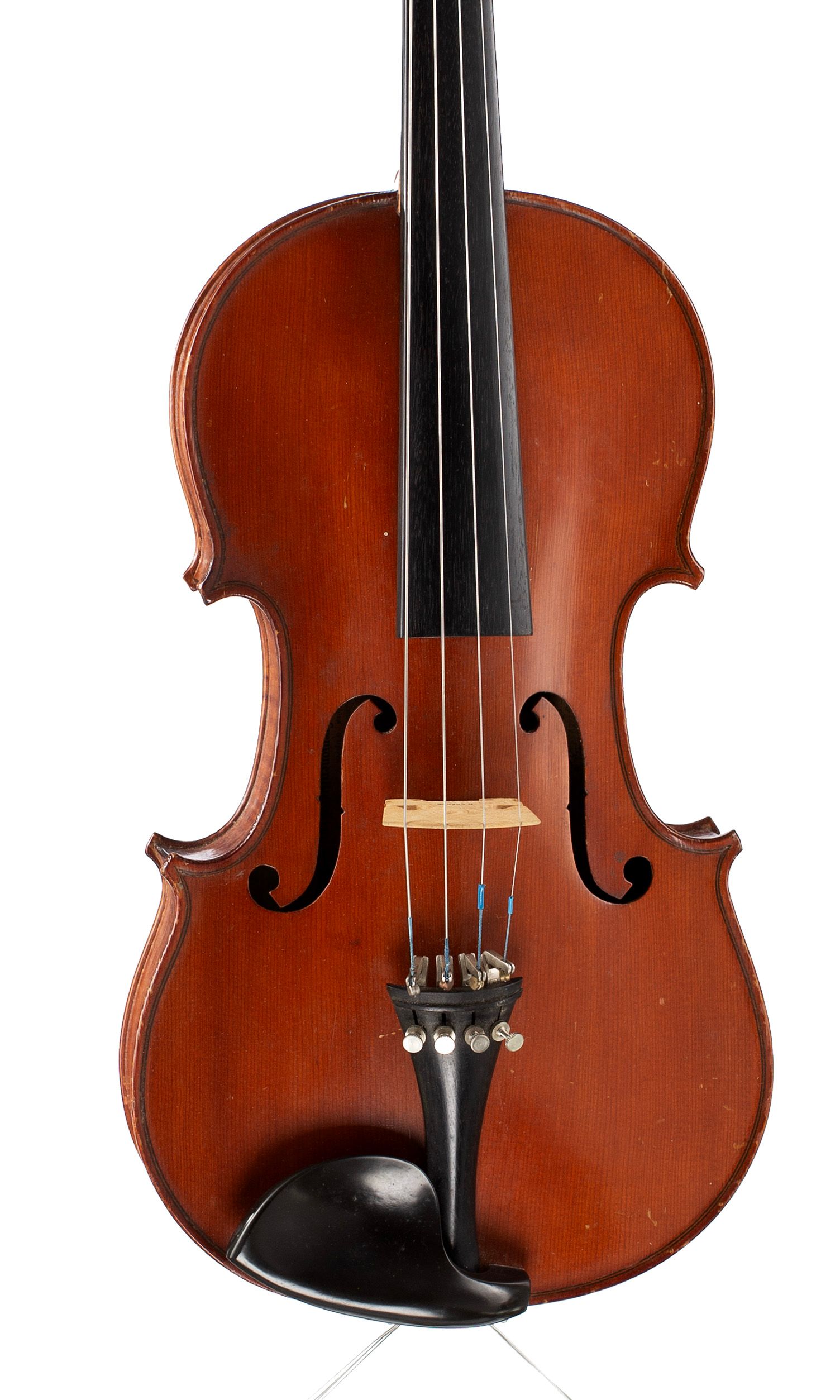 Violin, Workshop of Jérôme Thibouville-Lamy, Mirecourt, circa 1900 — angled view, 10°