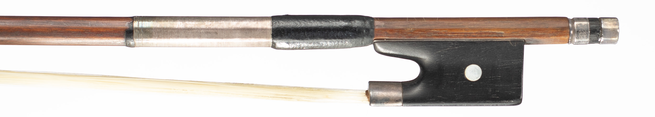 A silver-mounted violin bow by Otto Hoyer, Markneukirchen, circa 1940 — frog
