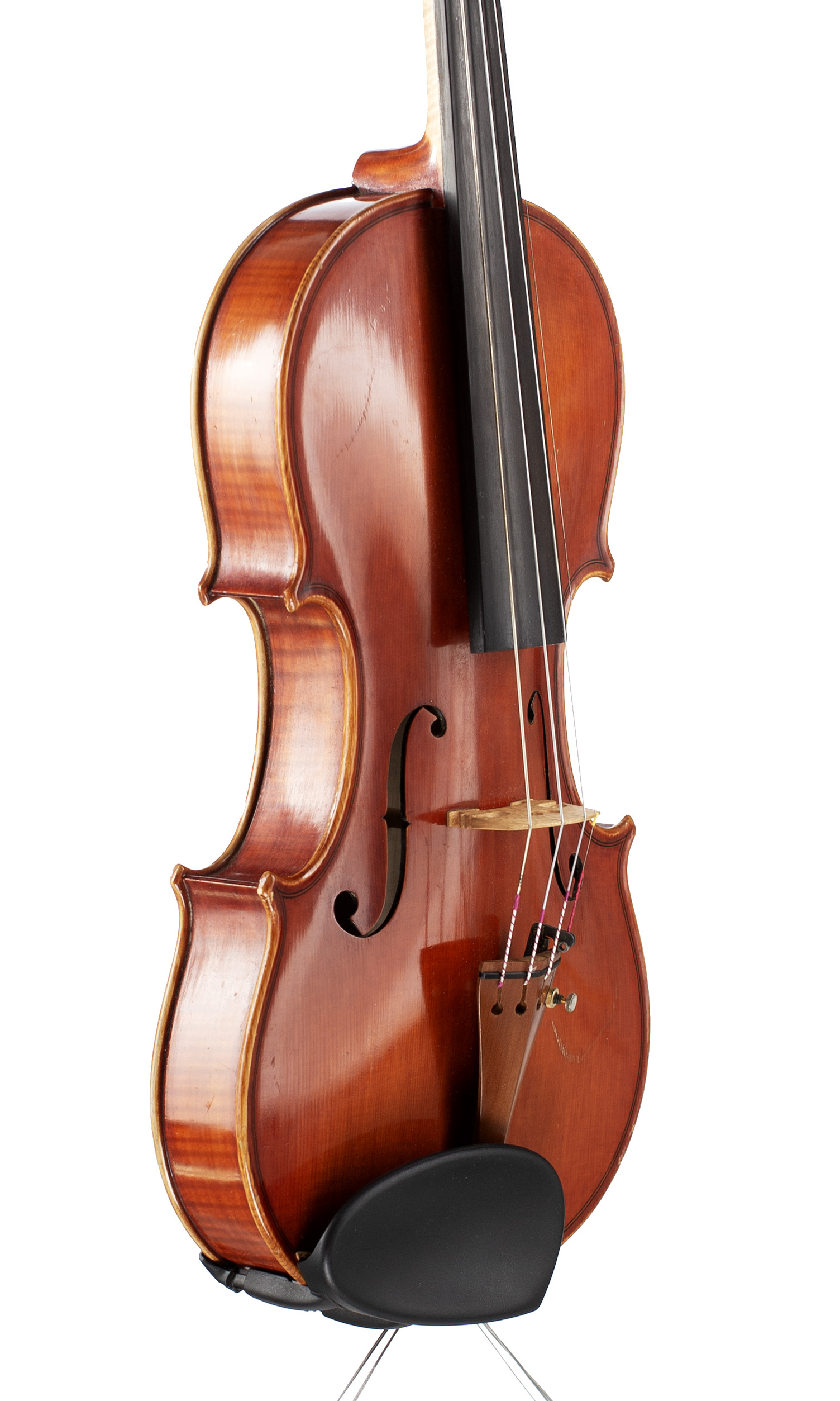 A violin by Ian Highfield, Rednal, 1991 — angled view, 50°
