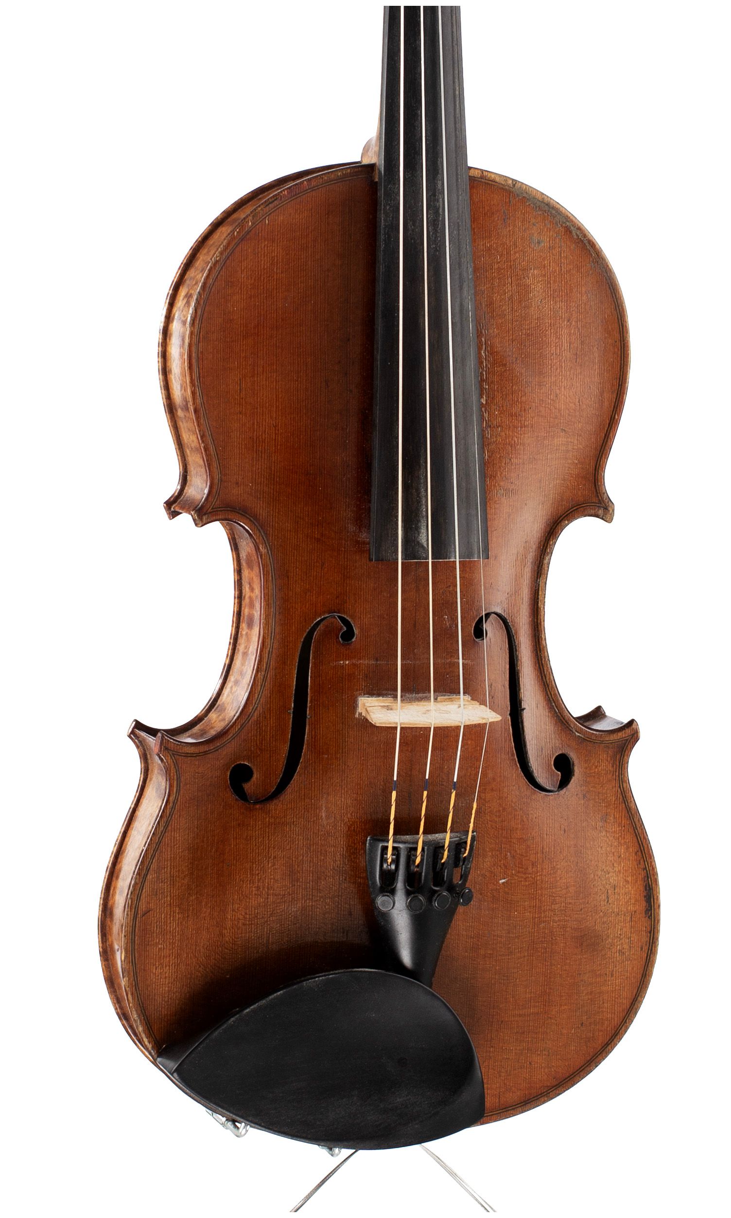 Violin by James Gilchrist, Glasgow, 1886 — angled view, 20°