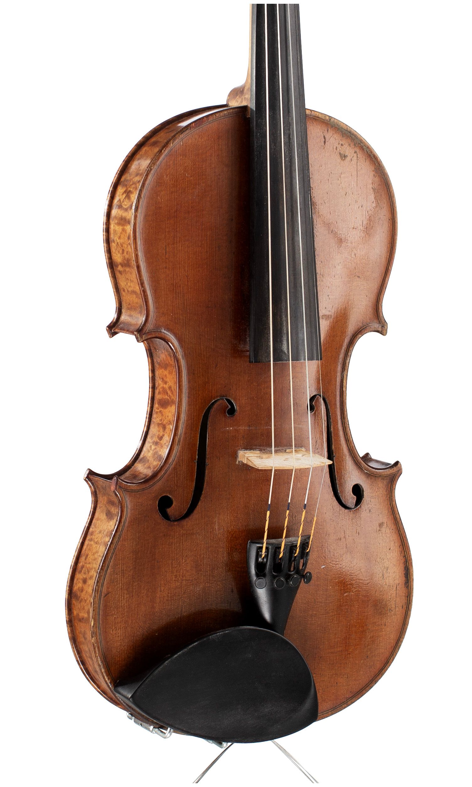 Violin by James Gilchrist, Glasgow, 1886 — angled view, 30°