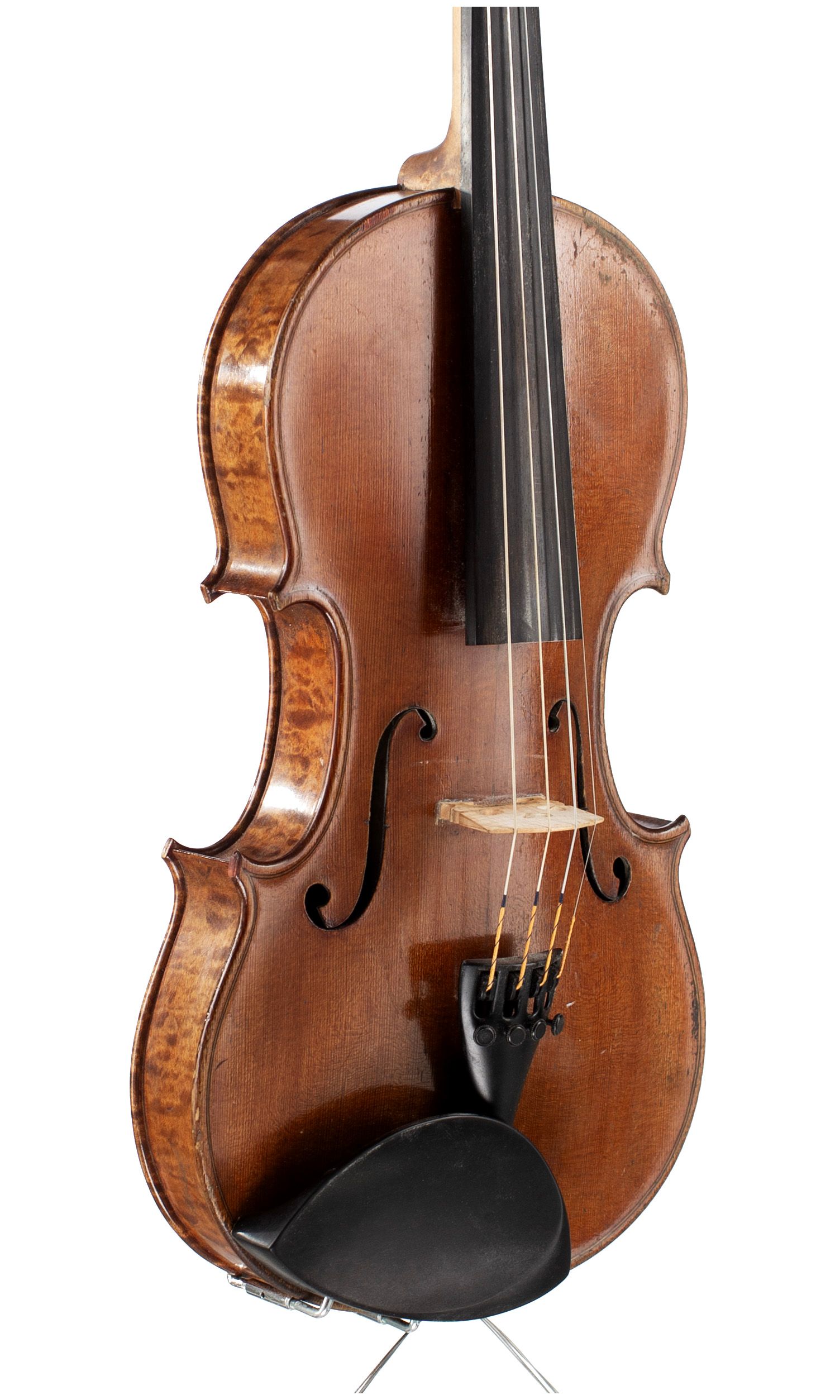 Violin by James Gilchrist, Glasgow, 1886 — angled view, 40°