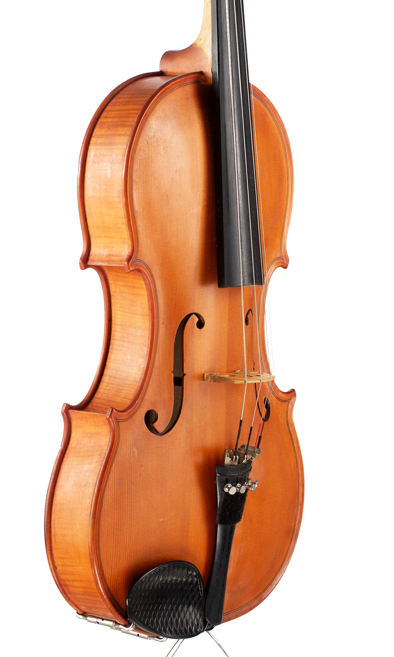 A viola by Alexander Youngson, Glasgow, 1979 — angled view, 50°