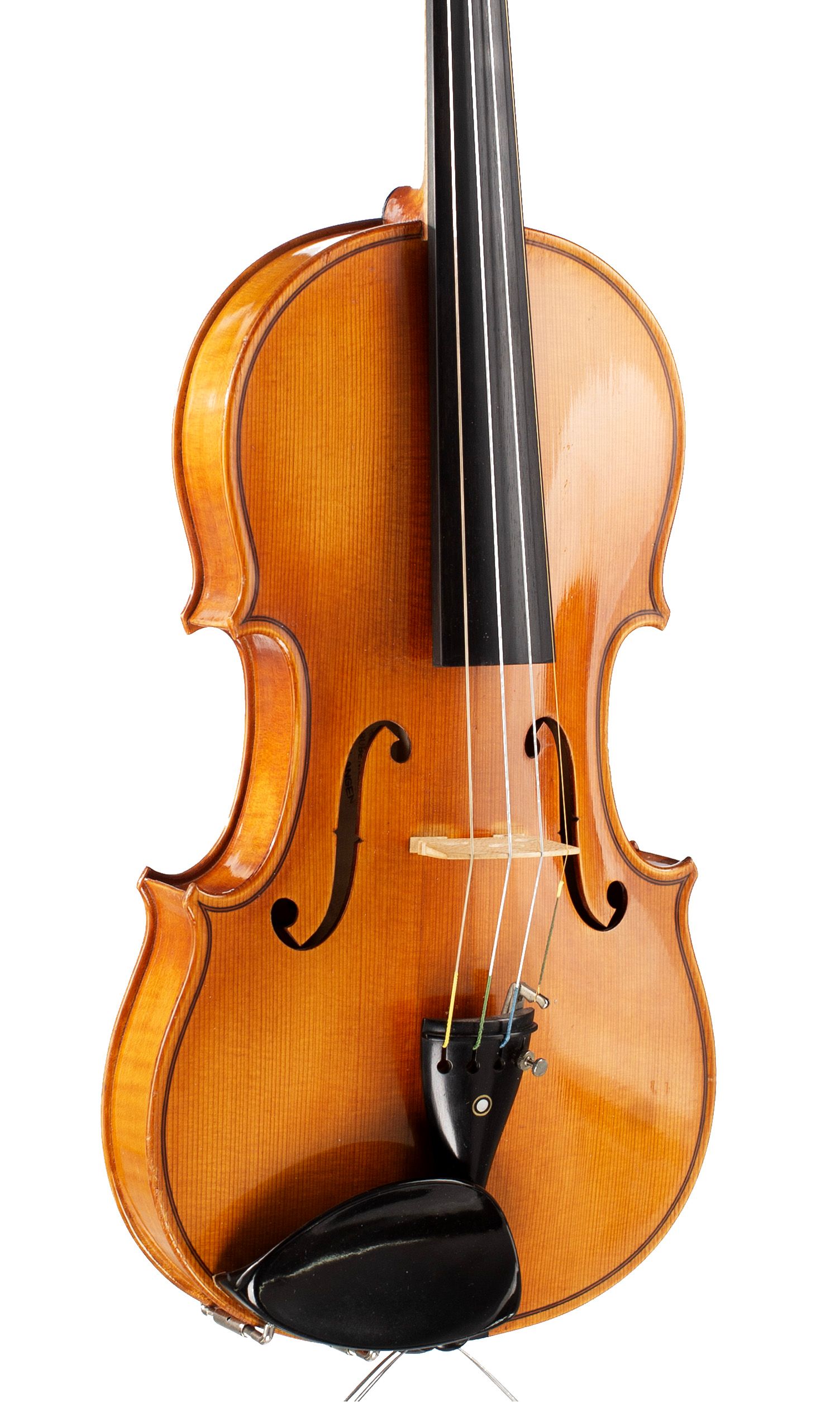 Violin, Workshop of Ernst Heinrich Roth, Bubenreuth, 1979 — angled view, 30°