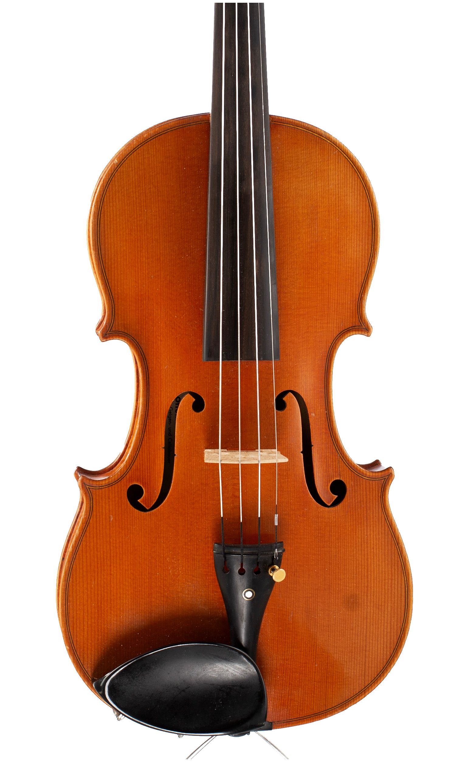 A violin by Ottomar Hausmann, Germany, 1963 — angled view, 10°