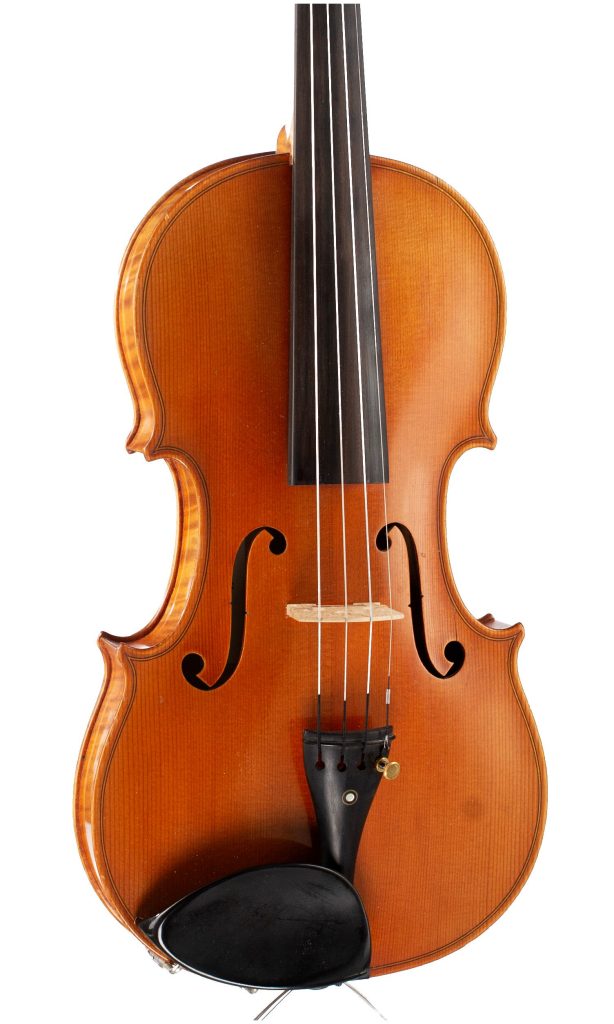 A violin by Ottomar Hausmann, Germany, 1963 — angled view, 20°
