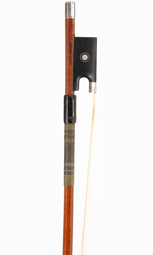 A silver-mounted violin bow by Pierre Vidoudez, Geneva, circa 1960 — frog detail