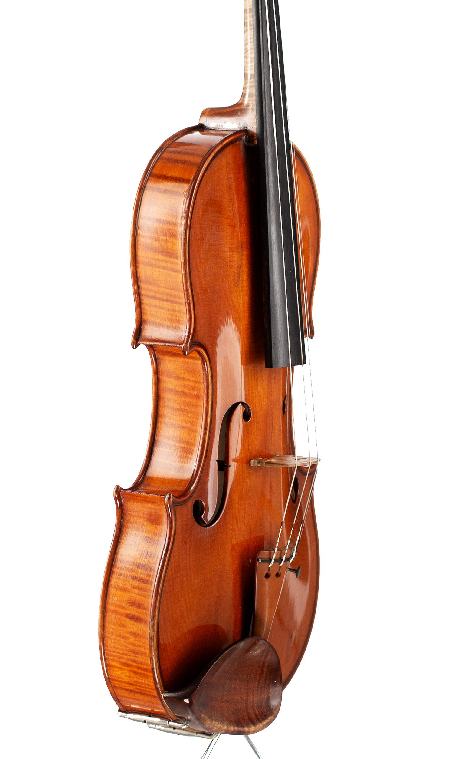 Violin by Giuseppe Pedrazzini, Milan 192* — angled view, 60°