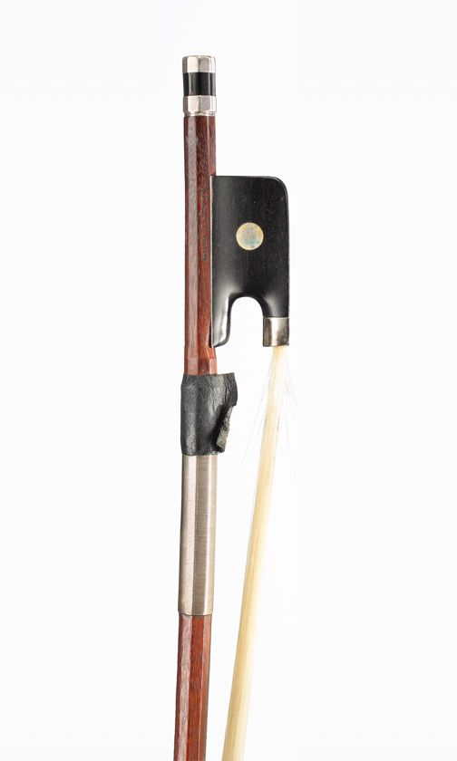 A silver-mounted cello bow by A. Lamy, Paris, circa 1910 — frog detail