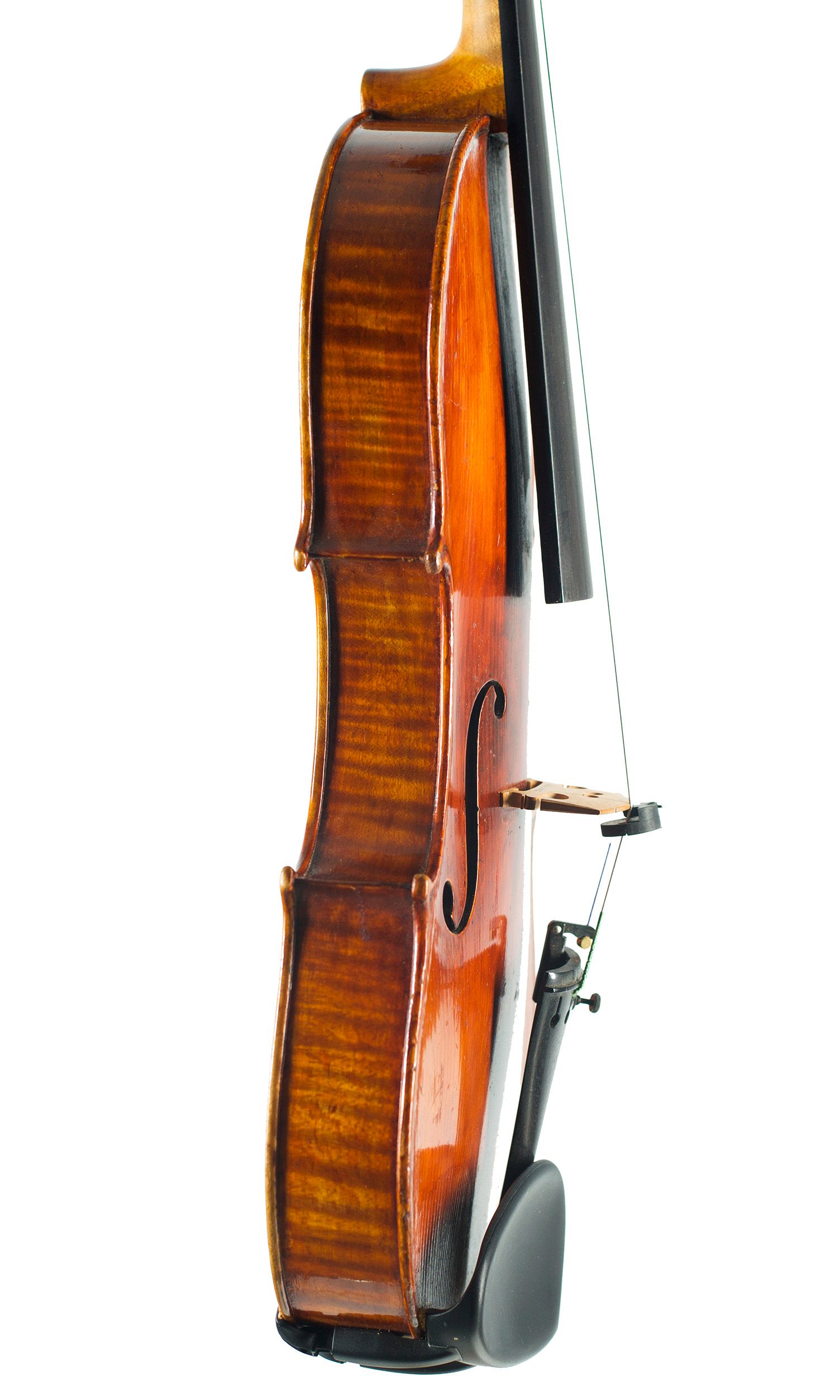 Violin by Frederick William Chanot, London, 1897 — angled view, 80°